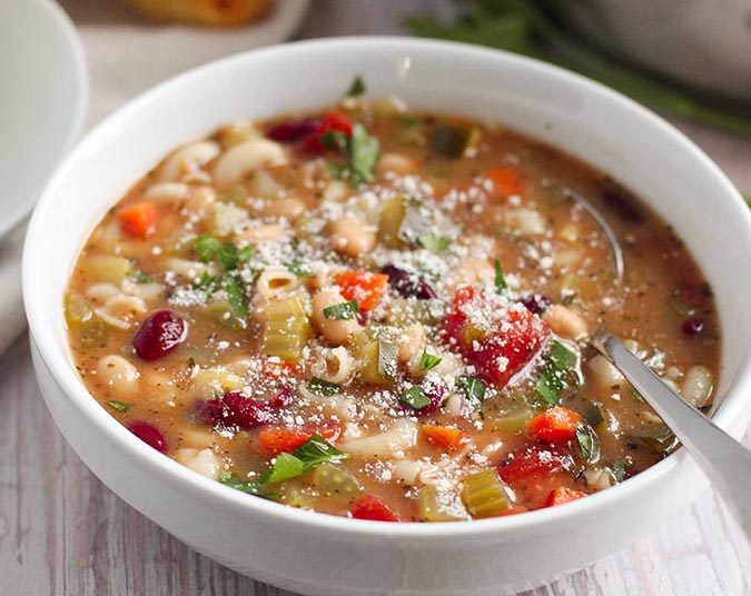 Olive Garden minestrone soup recipe bowl fountainof30