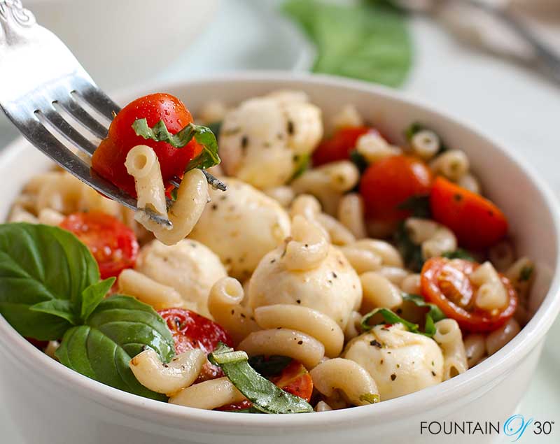 caprese pasta salad recipe fountainof30