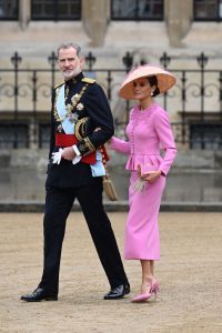 Queen Letizia's pink Carolina Herrera suit fountainof30