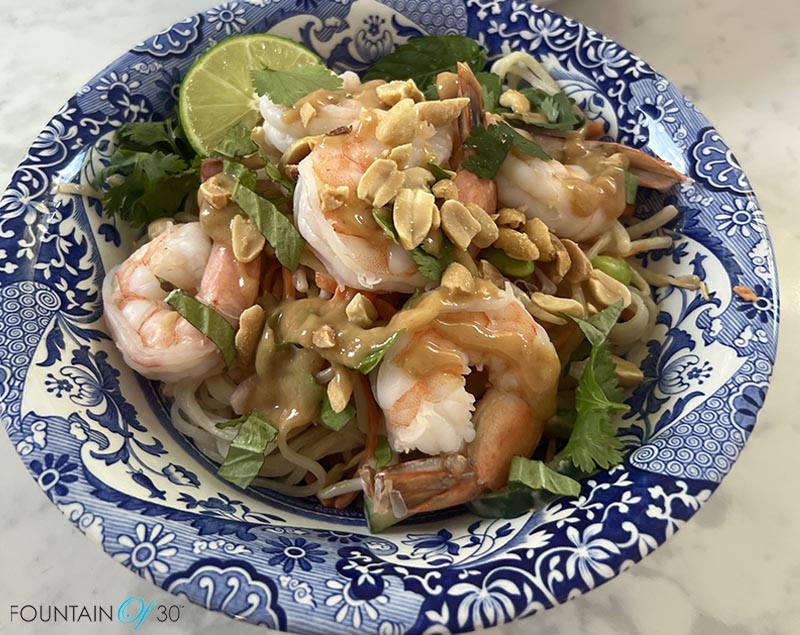 shrimp summer roll in a bowl fountainof30