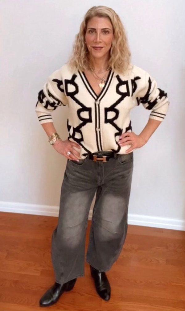 cream chain link cardigan and barrel jeans outfit fountainof30
