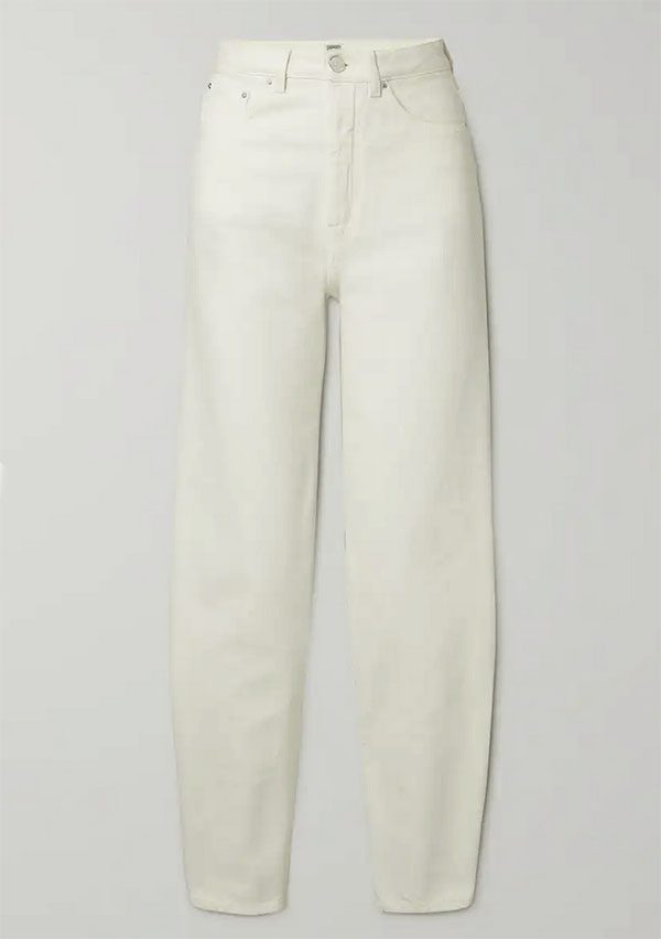 barrel white jeans trend for sprinmg/summer fountainof30