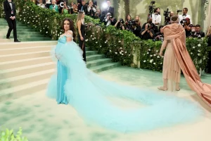 Lea Michele in Rodarte met gala 2024