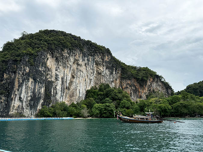 Koh Hong fountainof30 travel