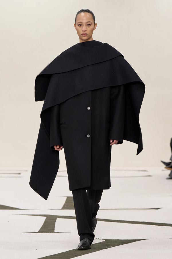 calvin klein 2025 black shawl coat, slim pants, kitten-heeled pointy boots