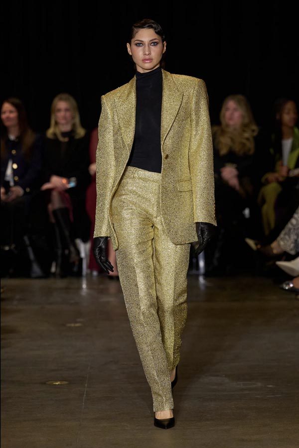 sergio hudson fall 2025 gold metallic woven pant suit women over 50 fountainof30