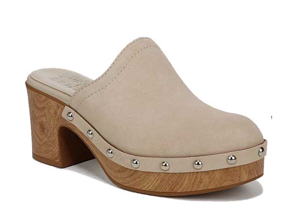 clogs summer fashion finds wear now and later fountainof30
