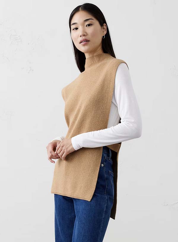 Sweater Bib Poncho fountainof30