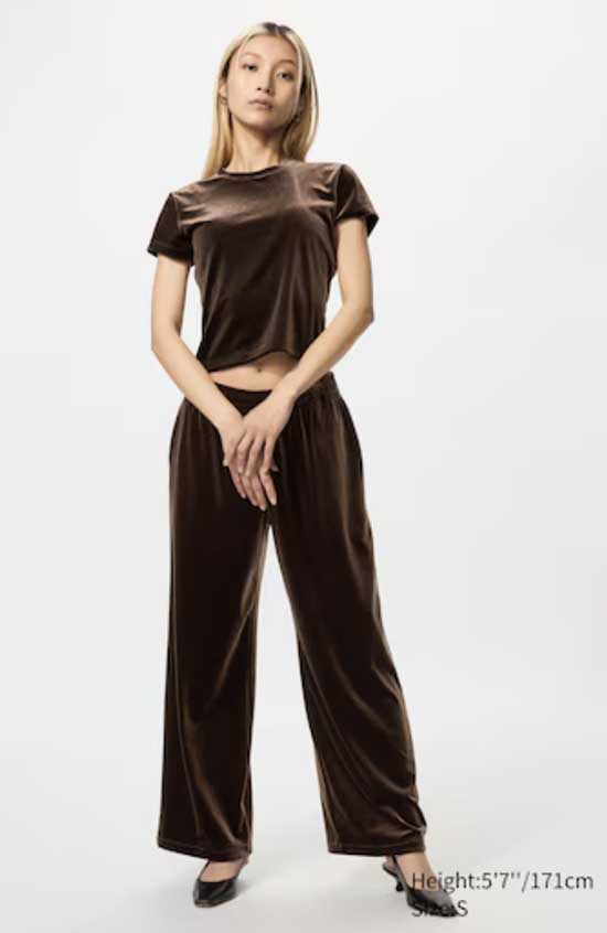 Uniqlo Soft Velour Easy Pants and tee fountainof30