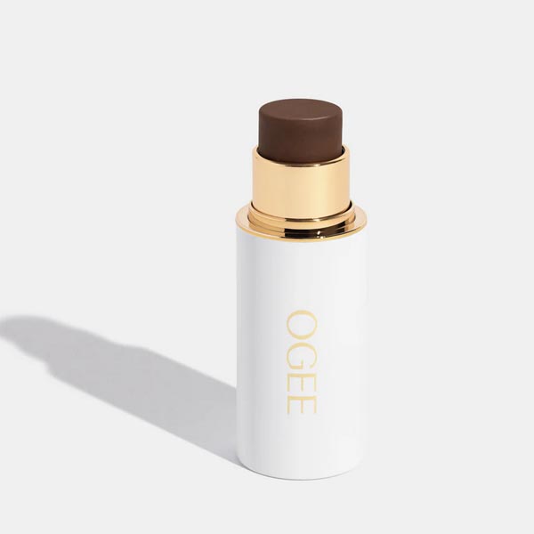 Ogee Sculpted Face Stick in Obsidian contours and defines