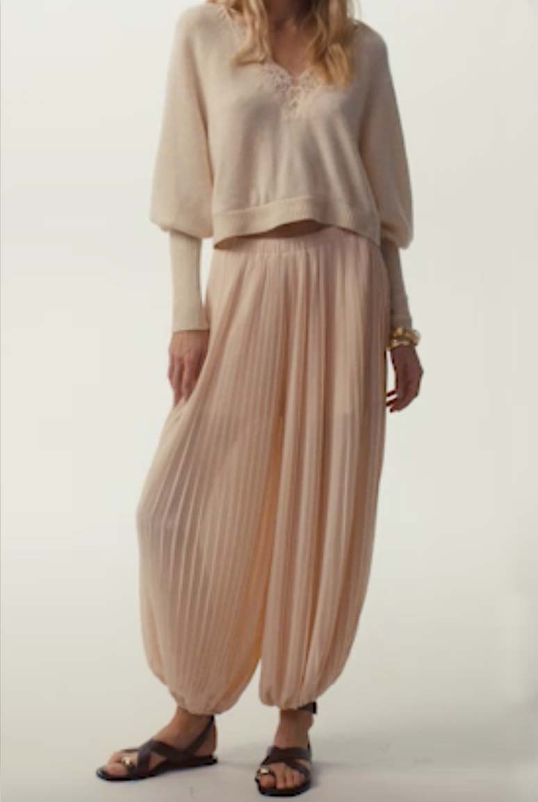 blush pink Pleated Balloon Pants