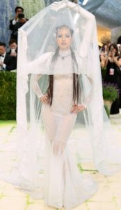 lisa Robert Wun at met gala 2026