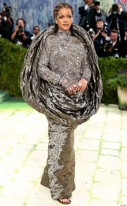 Met Gala 2026 Rihanna in Margiela Couture