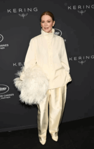 Julianne Moore in Bottega Veneta huge feather bag